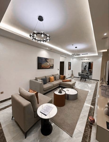 Сдаётся срочно 2 комнатная квартира на Метро Ойбек только дл — фото 3