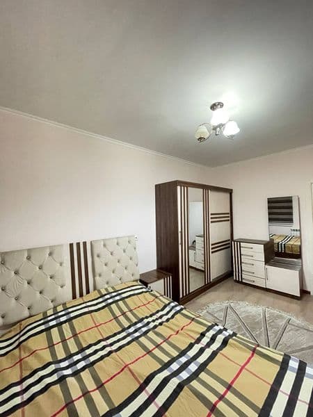 Район: Яшнабод<br />
Ориентир: Грин парк Махтумкули <br />
П — фото 2