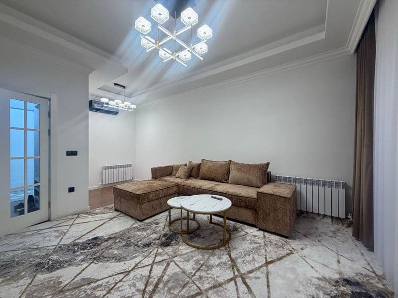 Яккасарайский район <br />
Жк Узбегим<br />
2/5/10<br />
65м