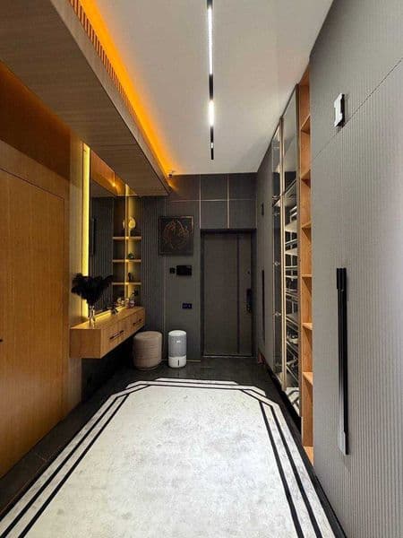 • Комнат: 3<br />
• Этаж: 5<br />
• Этажность: 9<br />
• Пло — фото 4