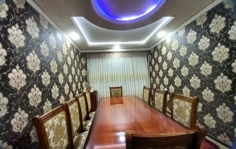 Себзорда 3 хоналик квартира ижарага берилади, 4 чи этаж, 5 э