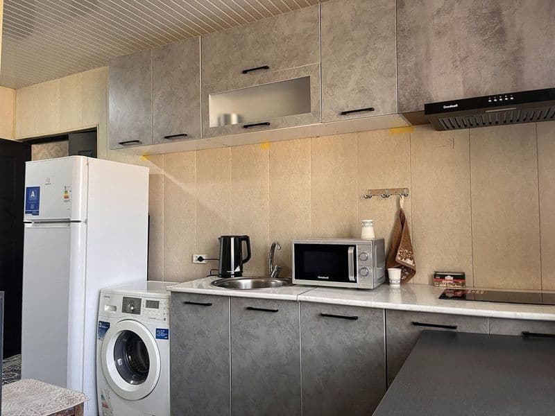 Сдается 1 комнатная квартира Янгихает Спутник 8.<br />
В Дер — фото 5