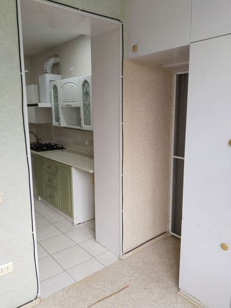 Сдаётся 3 комнатная квартира  рядом с рынком кадешева, дом 7 — фото 2