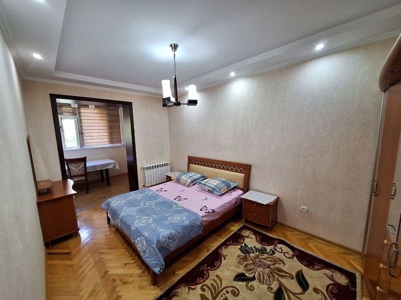 Мирабодский ЦУМ<br />
Между Метро Ойбек и Космонавтов <br /> — фото 3