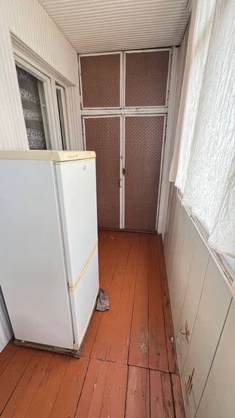 Квартира находится не далеко от транспорта метро и рынка нуж