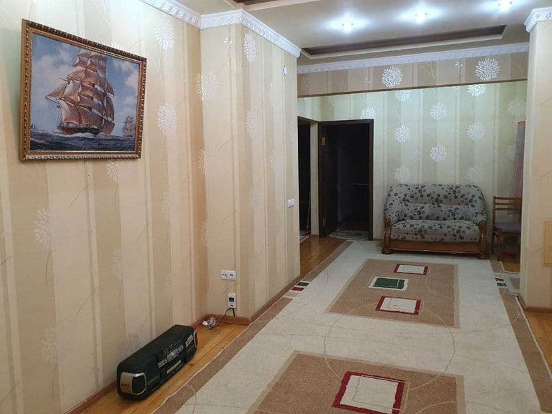 Срочно сдам квартиру на массиве Чизельный, 3/3/9, с обстанов — фото 2