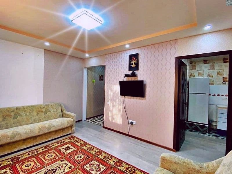 1- переделана в 2х.комнатную.<br />
Отличная квартира с полн — фото 2