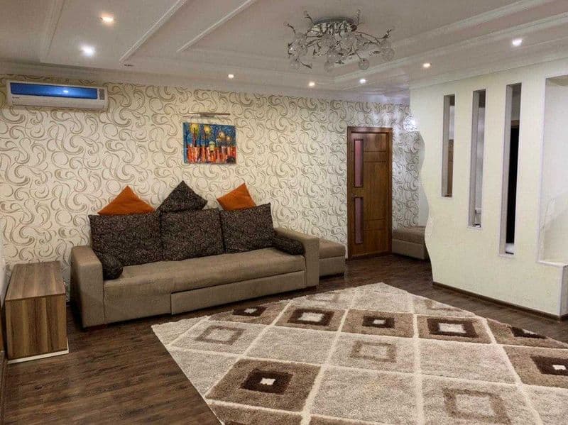 сдается своя квартира на дархане, ориентир  АКАЙ СИТИ, 4/3/6