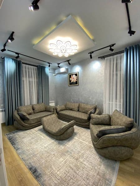 Яккасарой район 2х комнатная квартира аренда. Евро ремонт,вс