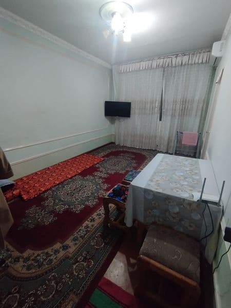 Chilonzor 12. metroga yaqin <br />
2 qiz olaman xamma sharoi