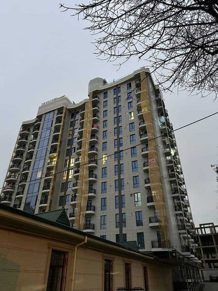 Жилой комплекс: Skyline<br />
Комнат: 3<br />
Этаж: 3<br />
 — фото 2