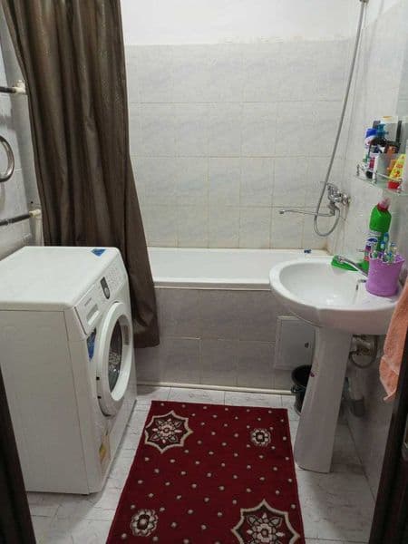 Kvartira qizlar uchun Sheriklikka bezxazayka o'qiydigan — фото 4