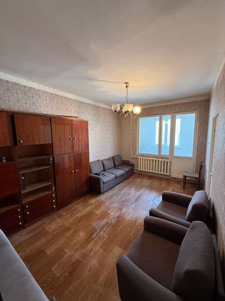 Срочно сдаю 2-х комнатную квартиру.Для семейной пары с детьм