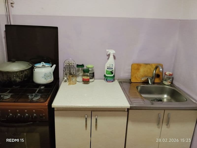 Chilonzor 22 kvartalda 1 xona 2 xona qilingan uy oilaga yoki — фото 2