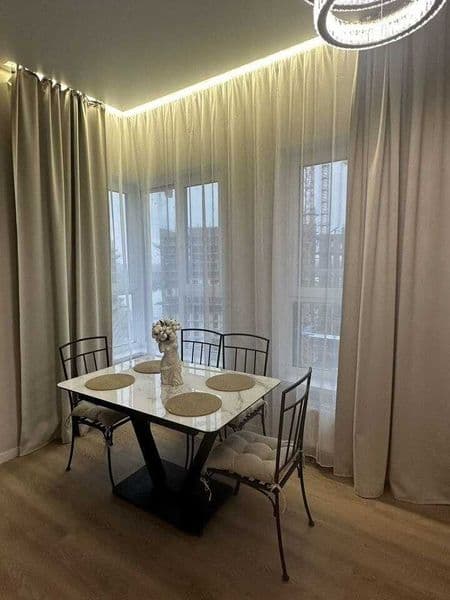 3 комнатную квартиру на 6 этаже,<br />
В квартире есть все н — фото 4