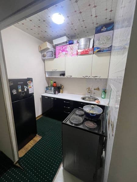 5 ta qiz turiladi bez xozyayka 1 ta qz kk may oyidan turilad