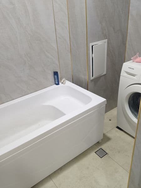 3 хонали квартирага 2 киши одинади, 1 хона берилади. Факат 1 — фото 2