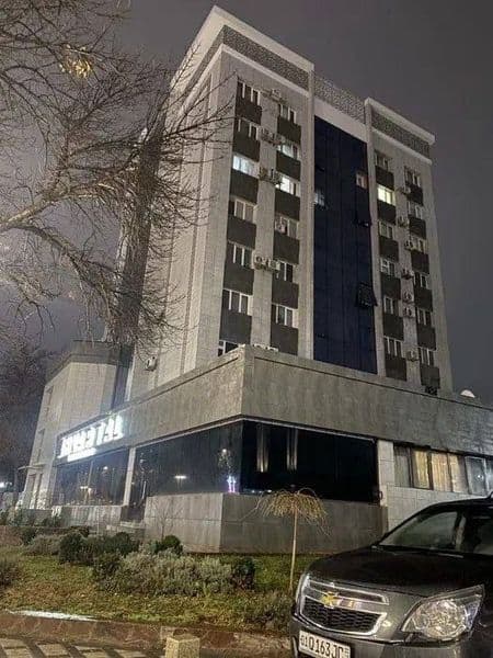 #Нукусская 3/6/9 <br />
Госпитальный базар 2мин.<br />
Ремон