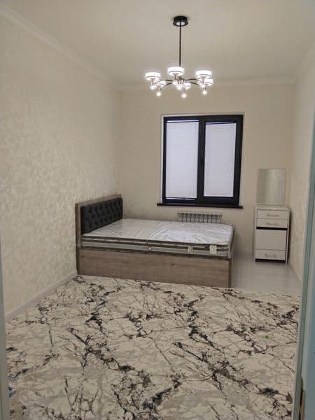 Срочно сдам 2 комн квартиру в Новостройке, близко к базару У — фото 4