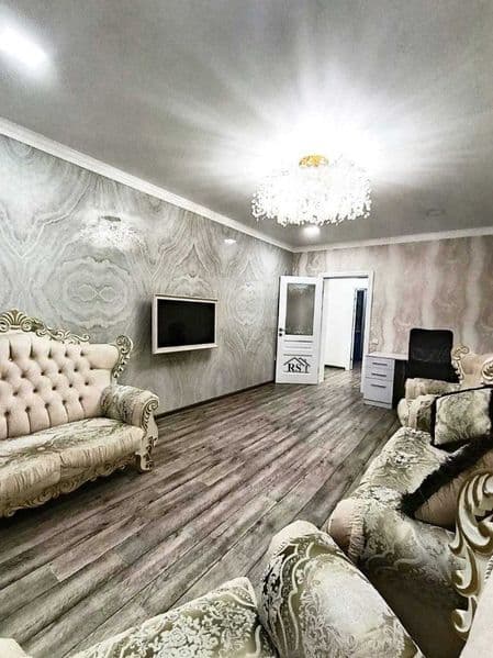 Сдается квартира 3/9/9 в самом центре, Амира И мура-Чинабад,