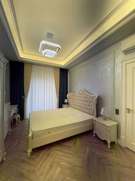 Аренда Шикарное квартира в Центр города<br />
<br />
Район: 