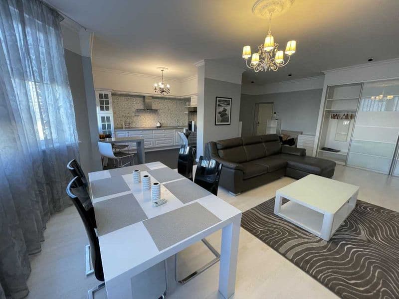 Сдаётся  Квартира<br />
#Ориентир -М.Ойбек<br />
#Город - Та