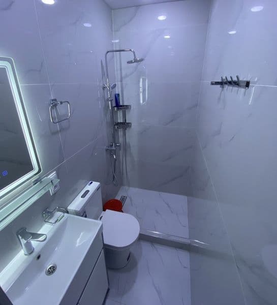 Сдаётся новая 2-х комнатная квартира, со всеми удобствами. < — фото 4