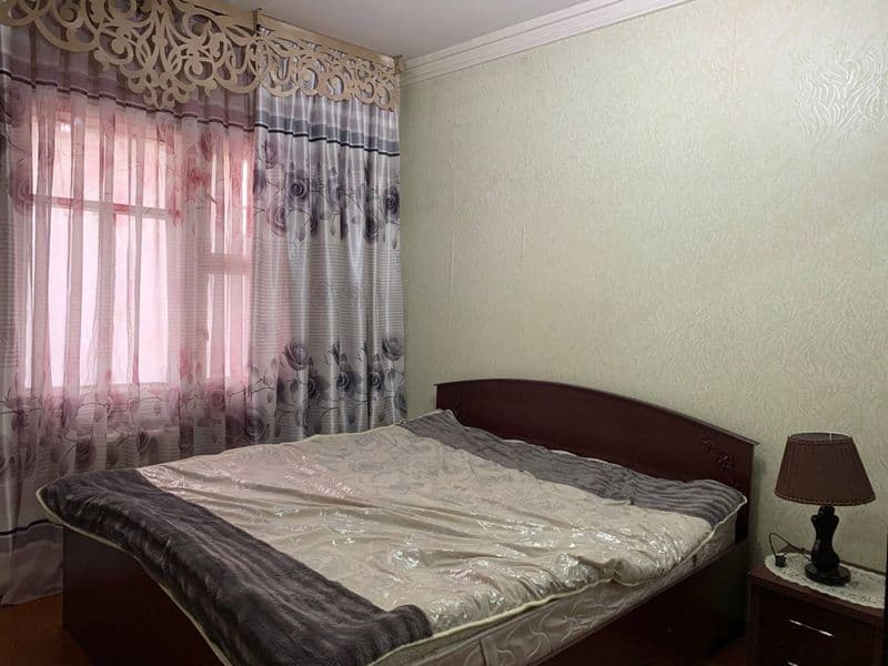 Рядом есть: Больница, поликлиника, Школа, Детская площадка,  — фото 2