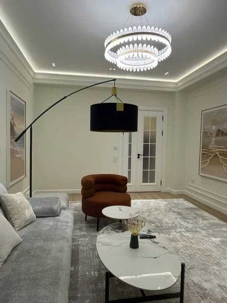 Комнат: 3<br />
Этаж: 5<br />
Этажность:12<br />
Площадь: 12 — фото 2