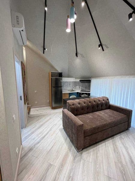 Аренда:<br />
Район #Юнусабад<br />
Ориентир:#Алайский<br />