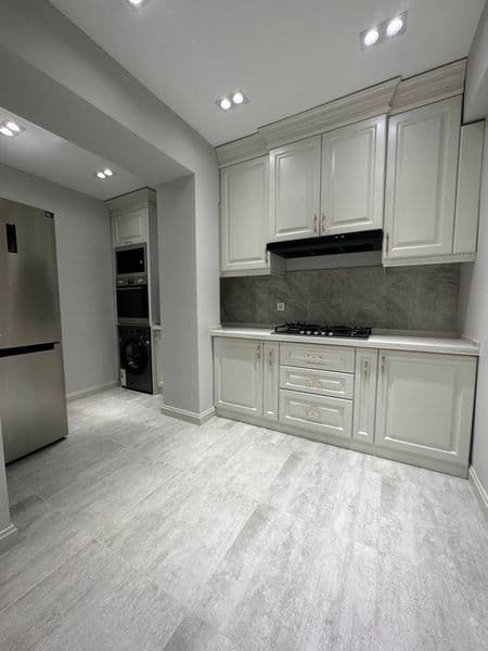 АРЕНДА <br />
ЦУМ <br />
- 3 комнатная <br />
- 2 этаж <br / — фото 4