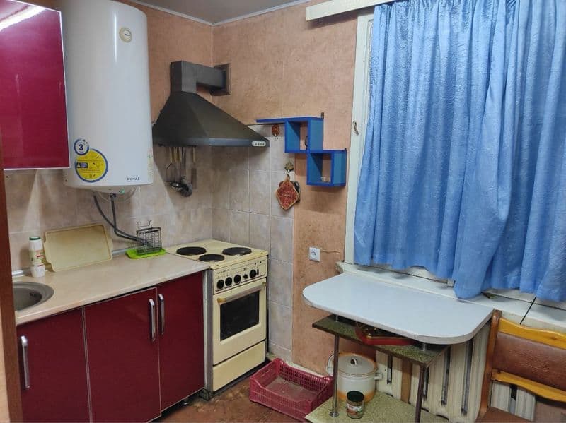 Срочно сдам квартиру <br />
спутник 9 <br />
3/1/2 300& <br  — фото 2