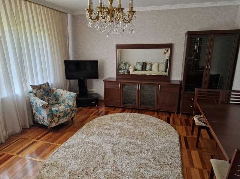 Сдается в аренду 4х комнатная 130кв. метров 4/3/5 квартира п