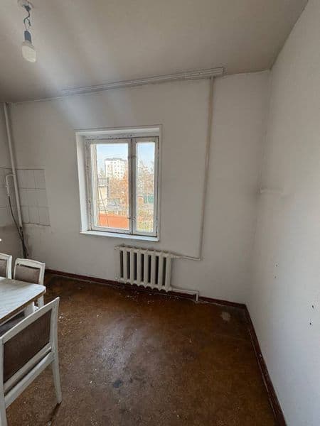 Аренда квартира<br />
1хона<br />
2 этаж<br />
250$<br />
ко