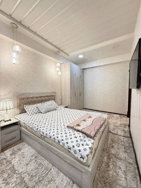 Сдаётся новостройка <br />
Мирабадский район <br />
Ориентир