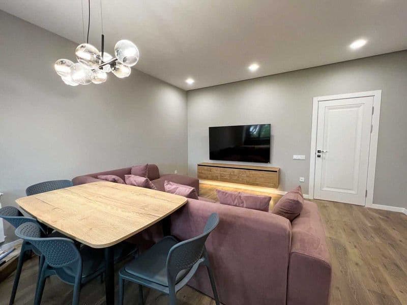 1 комнатную квартиру на 4 этаже,<br />
В квартире есть все н — фото 2