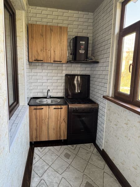 Chilonzor 19kvartilda  kvartira bor bezmakler 3ta bola olina — фото 3