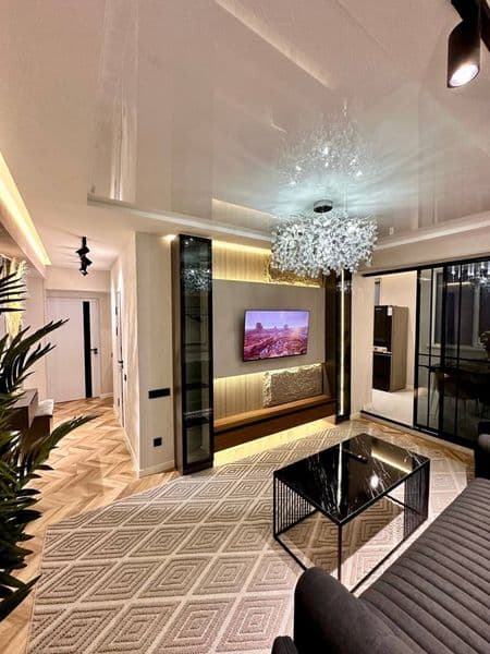 Яккасарайский район<br />
BMW Мойка<br />
ЖК Истанбул Сити<b