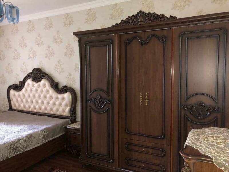 Район - Шайхантахурский<br />
Ориентир - беруний<br />
Комна — фото 2