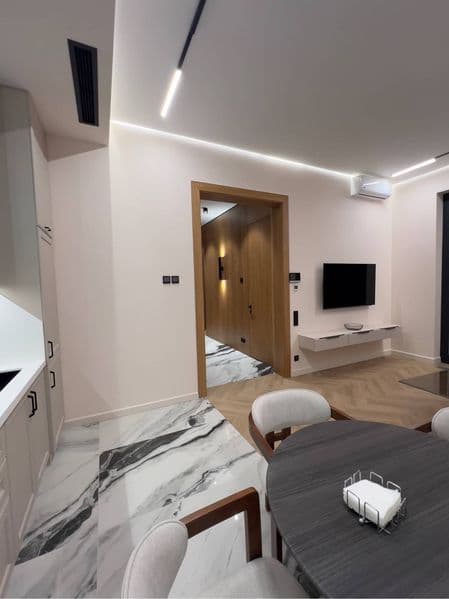 Аренда <br />
2 комнатная <br />
Метро Ойбек <br />
Госпитал — фото 4