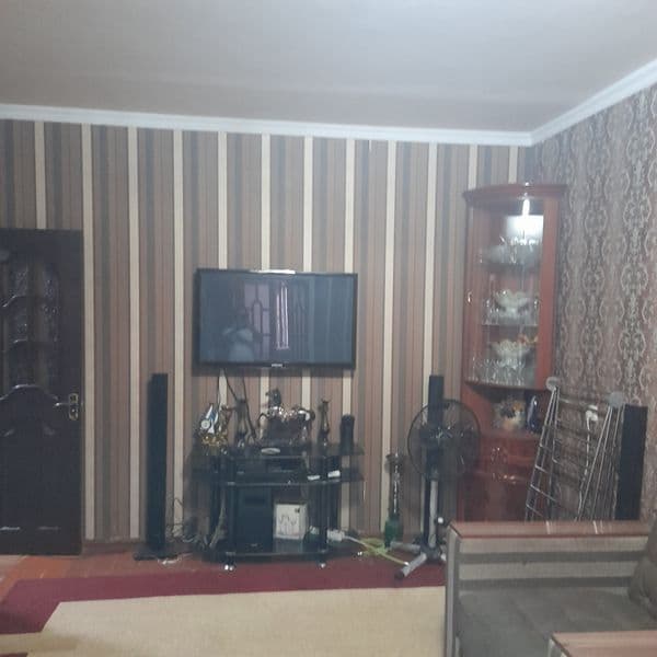 Сдаётся 2.комн квартиру метро беруний всё есть для  много ва