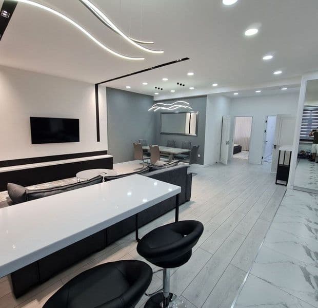 Сдаётся трёхкомнатная квартира в Яккасарайском районе Жк Par