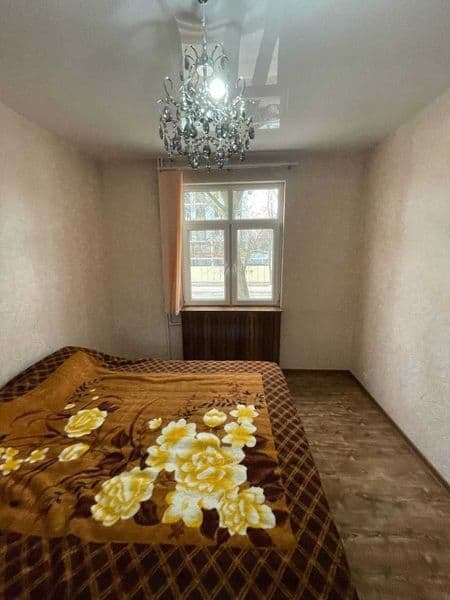 Eski Amerika elchixonasi ruparasidagi yo'l yoqasidagi uy. M. — фото 4