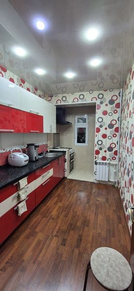 Сдам 3-комнатную квартиру в Карасу-4, 8 этаж.<br />
В кварти