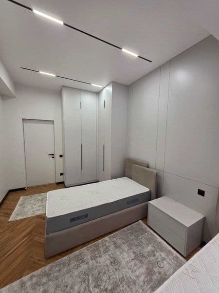 Novza metro oldida yangi remond xali odam kirmadi ikki xona  — фото 5