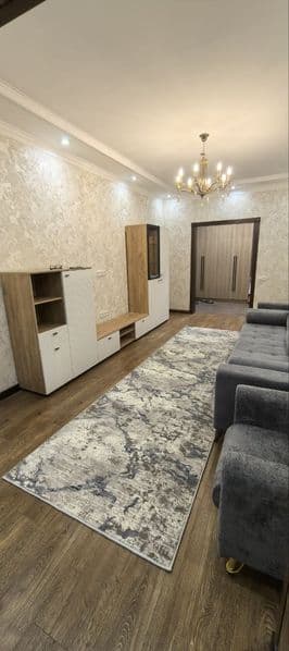 Сдаётся квартира <br />
Карасу 3 3/2/5 улучшенка  77 кв.м<br