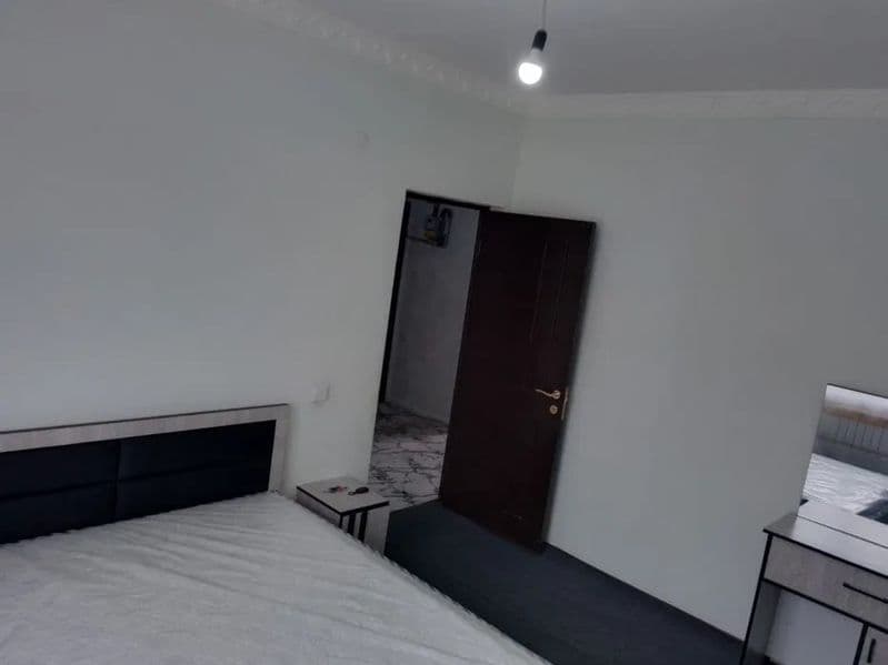 ID : 100-42<br />
<br />
Район: Мирзо улугбекский район<br /