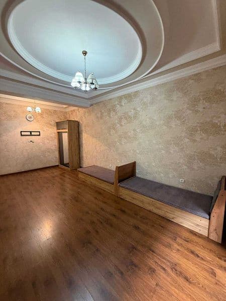 Yaxshi akuratniy turadigan odamlaga beriladi qzla bolla oyla