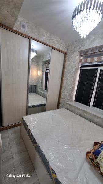 Yangi remont qilingan oila yashagan <br />
Yana oilaga yoki 