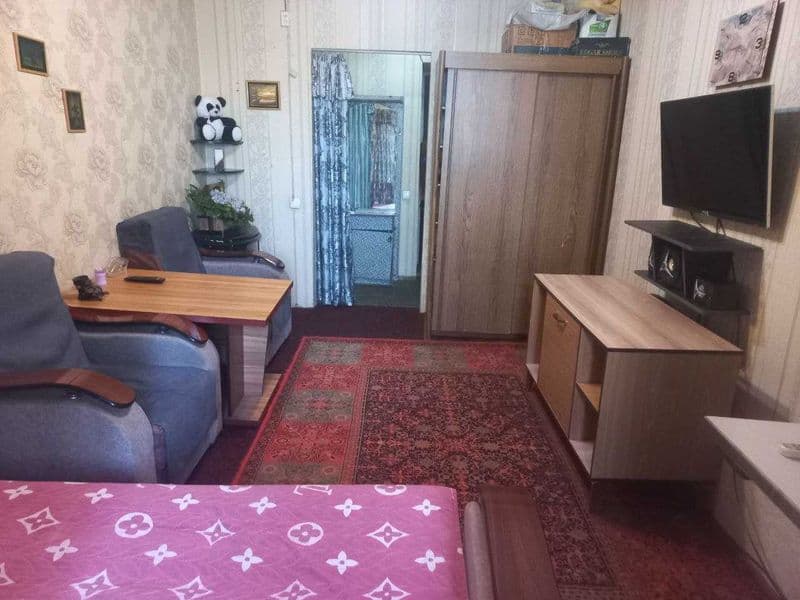 Сдается в аренду однокомнатная квартира на максим горького с